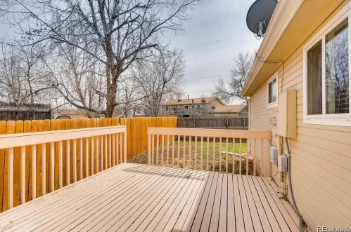 17582 Whitaker Dr, Aurora, CO 80015-2048