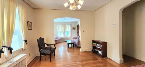 30 Iona St, Providence, RI 02908-2308