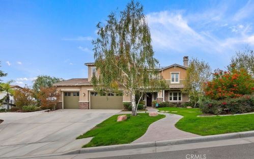 16718 Catalonia Dr, Riverside, CA 92504-8705