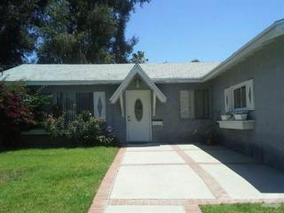 10442 Alabama Ave, Chatsworth, CA 91311-2103