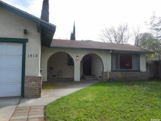 1512 San Carlos Ln, Modesto, CA 95355-2142