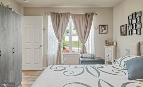7 Copperwood Ln, Ephrata PA  17522-9186 exterior