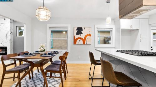 1555 Thrush Ave, San Leandro CA  94578-2045 exterior