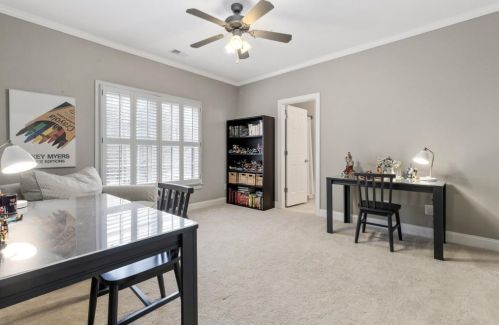 304 Frst Vly Ct, Atlanta GA  30342-2353 exterior