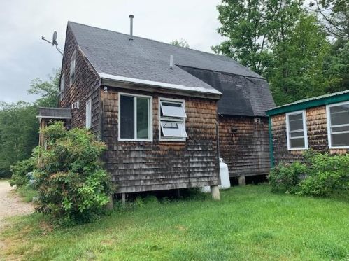 134 Hall Rd, Hillsboro, NH 03244-4609
