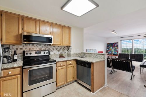 199 14th St, Atlanta GA  30318-7827 exterior