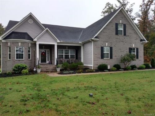 9100 Officer Ln, Ashland, VA 23005-7464