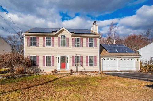 100 Westport Dr, Waterbury, CT 06706-2857