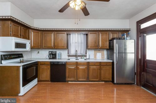 18 Middle St, Hanover PA 17331-3746 exterior