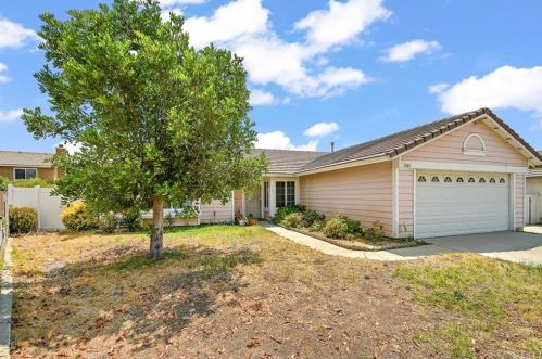 3481 Woodruff Ct, Rialto, CA 92377-3646