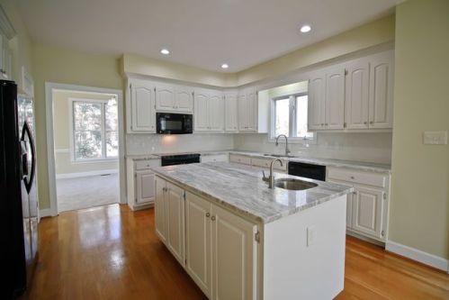 3905 John Shropshire, Williamsburg, VA