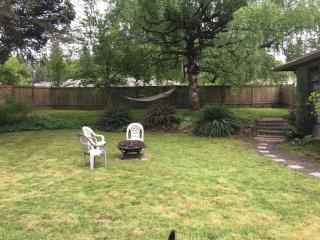 4721 Black Forest Ln, Everett, WA 98203-3223
