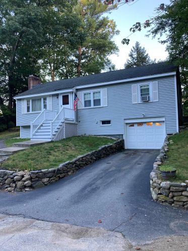 6 Dixville St, Nashua, NH 03063-2515