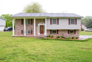 7501 Florence Dr, Hixson, TN 37343-2474