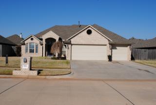 705 White Tail Way, Mustang, OK 73064-1045