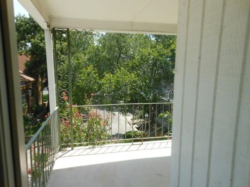 2516 Enfield Rd, Austin TX  78703-3748 exterior
