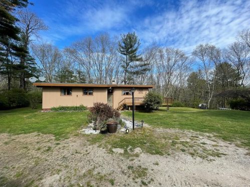 73 Pasay Rd, Fabyan, CT 06255-1816