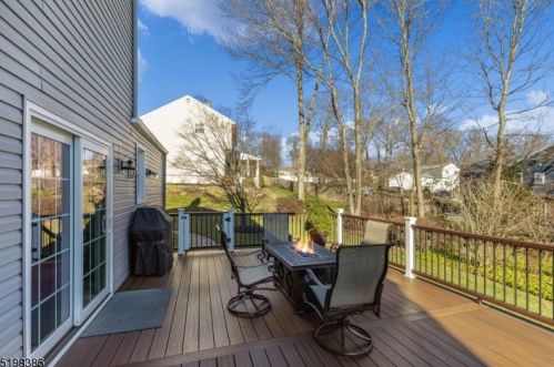 10 Sandy Ln, Dover NJ  07869-4732 exterior