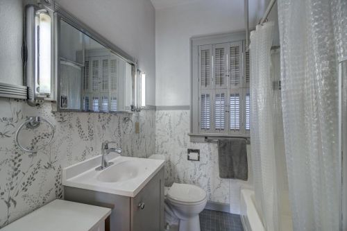 1656 Blair Ave, Saint Paul MN  55104-1811 exterior