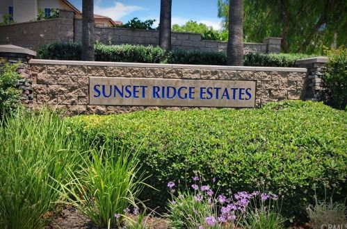 4750 Laurel Ridge Dr, Riverside, CA 92509-5453