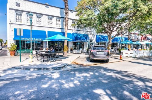 1332 El Prado Ave, Torrance CA  90501-2715 exterior