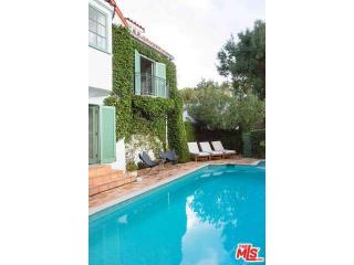 2859 Westbrook Ave, Los Angeles CA  90046-1249 exterior