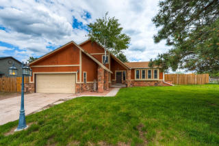 6576 Hillside Way, Parker CO  80134-6387 exterior