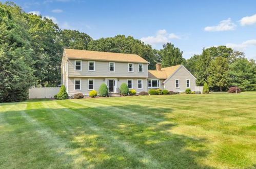30 Far Mill Rd, Upper Stepney, CT 06468-2262