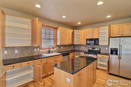 8115 Surrey St, Greeley CO 80634-4278 exterior