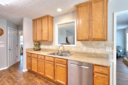 311 Andrew Ridge Dr, Jefferson GA  30549-6977 exterior