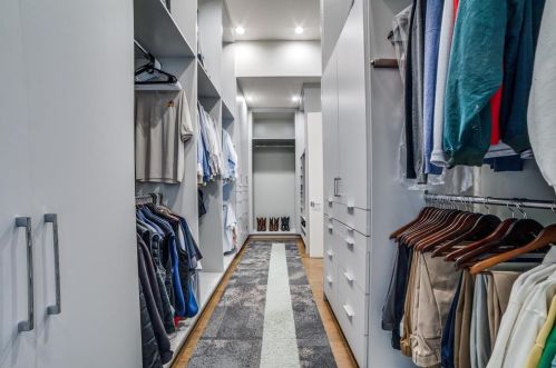 6821 Saucon Vly Dr, Fort Worth TX  76132-7125 exterior