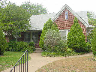 6035 Morningside Ave, Dallas TX  75206-5923 exterior