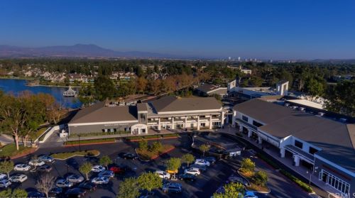 19 Woodland Dr, Irvine CA  92604-4534 exterior