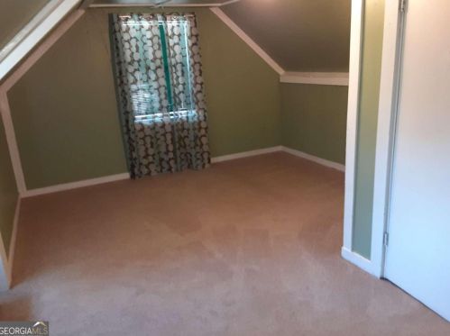 90 Cumberland Dr, Rex GA 30273-1800 exterior