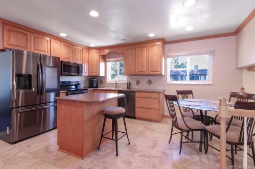 2601 Quintero Way, Aurora CO 80013-2251 exterior