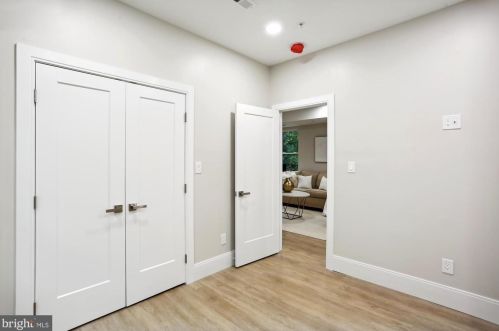 620 Mississippi Ave, Silver Spring MD 20910-5236 exterior