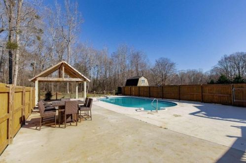 2973 Jefferson Riv Rd, Jefferson GA  30549-4323 exterior