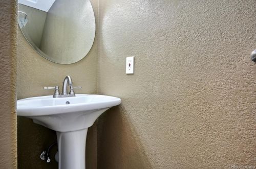 18060 Orch Pl, Aurora CO exterior