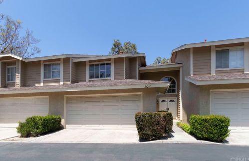 26241 Morning Gln, El Toro, CA 92630-7259