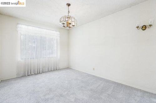 6 Pillon Real, Concord CA  94523-1622 exterior