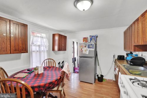 403 Vine St, Lancaster PA  17603-5241 exterior