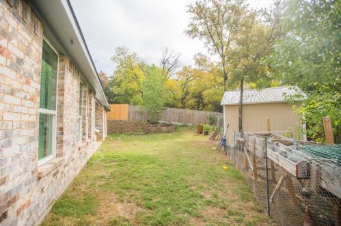 1726 Knob Hl Ct, Cedar Hill TX 75104-1501 exterior