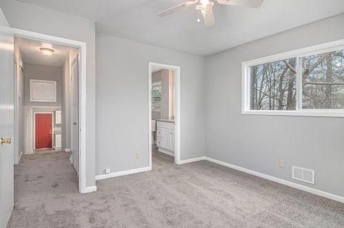 5170 Flemish Ct, Atlanta GA  30349-5210 exterior