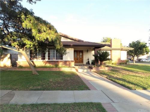 1532 3rd Ave, Upland, CA 91786-2326