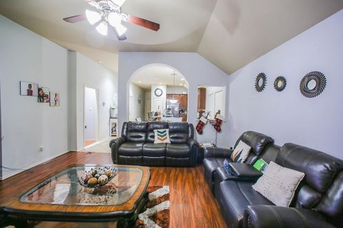 26323 Christen Canyon Ln, Richmond TX  77406-5465 exterior