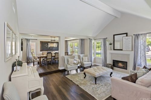 7539 Whitegate Ave, Riverside CA  92506-5455 exterior