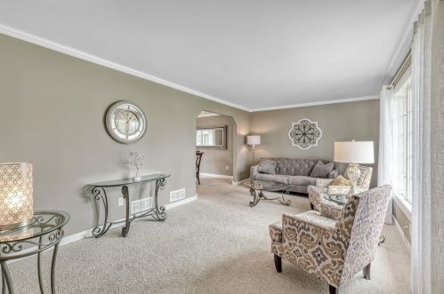 412 Bucher Ave, Saint Paul MN  55126-4661 exterior