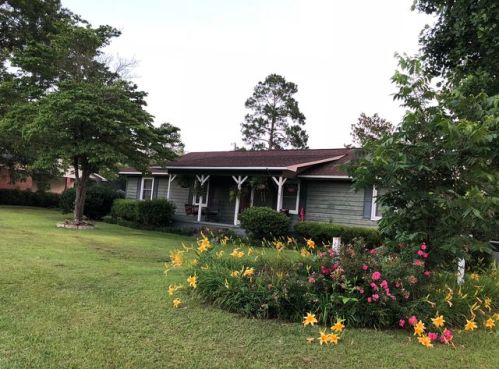 109 Pearl Pl, Fitzgerald, GA 31750-8529