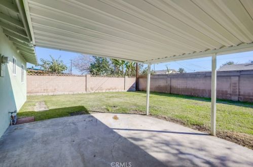 2046 Orange Ave, Anaheim CA  92804-3506 exterior