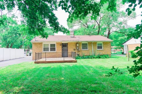 16449 Oxford Dr, Dixmoor, IL